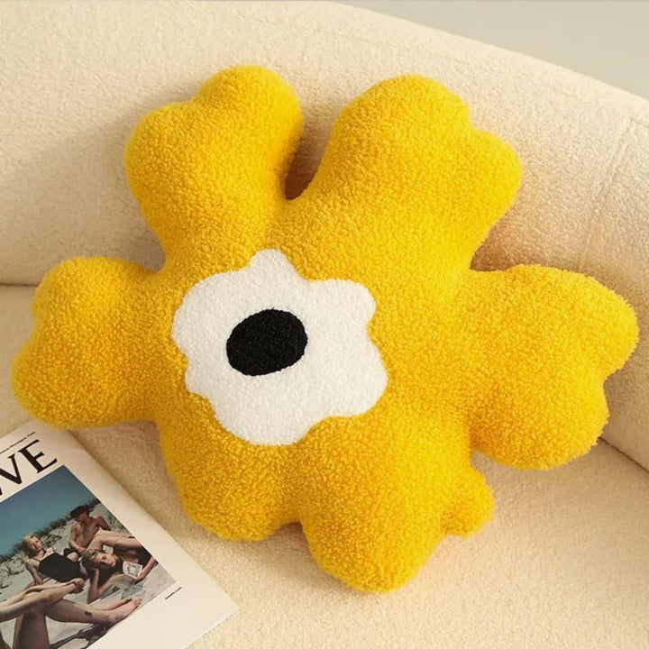Lisslune | Daisy Doodle Cushion