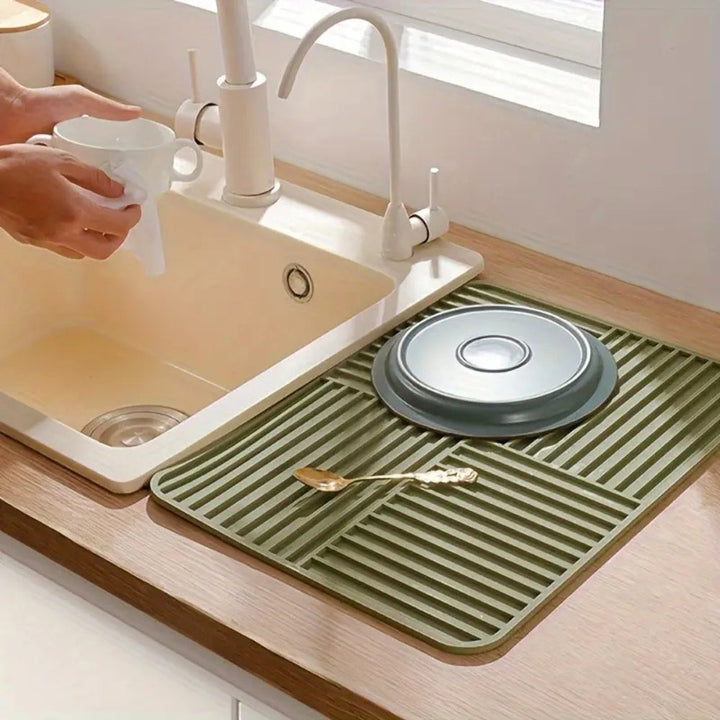 Lisslune | Ridged Foldable Multi-Purpose Drying Mat
