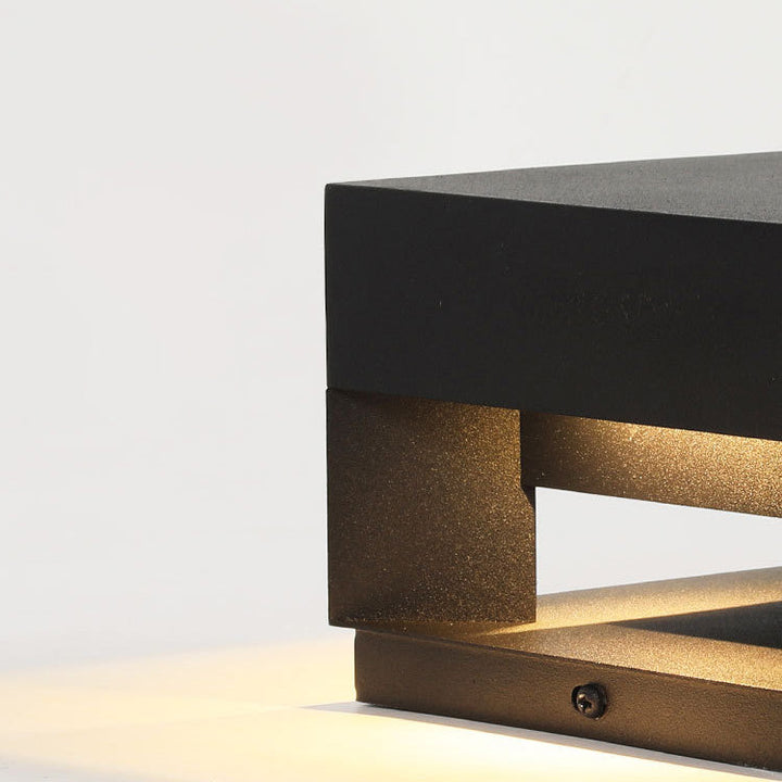 Lisslune | LumaCast LED Outdoor Light | Modern Stainless Steel Lamp | Waterproof | Garden & Landscape Lighting