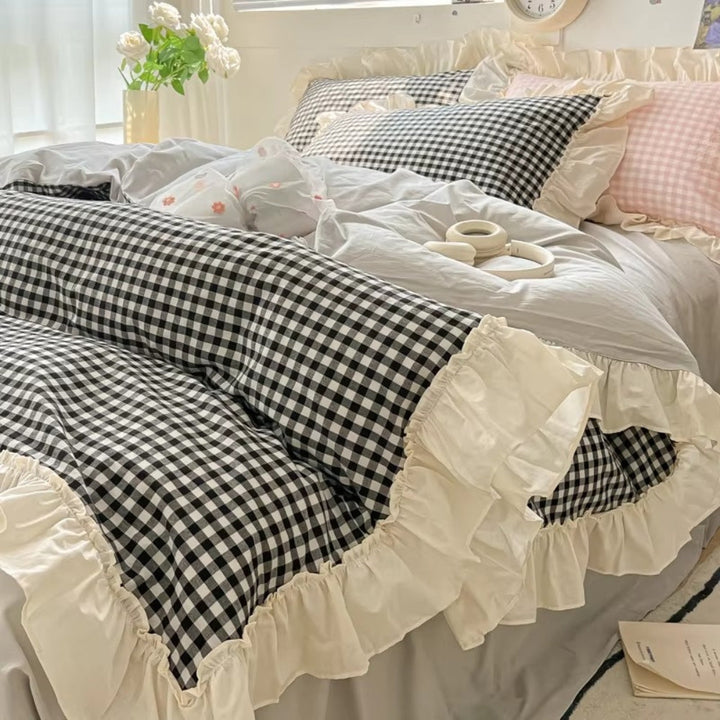 Lisslune | Gingham Check Ruffled Edges Bedding Set