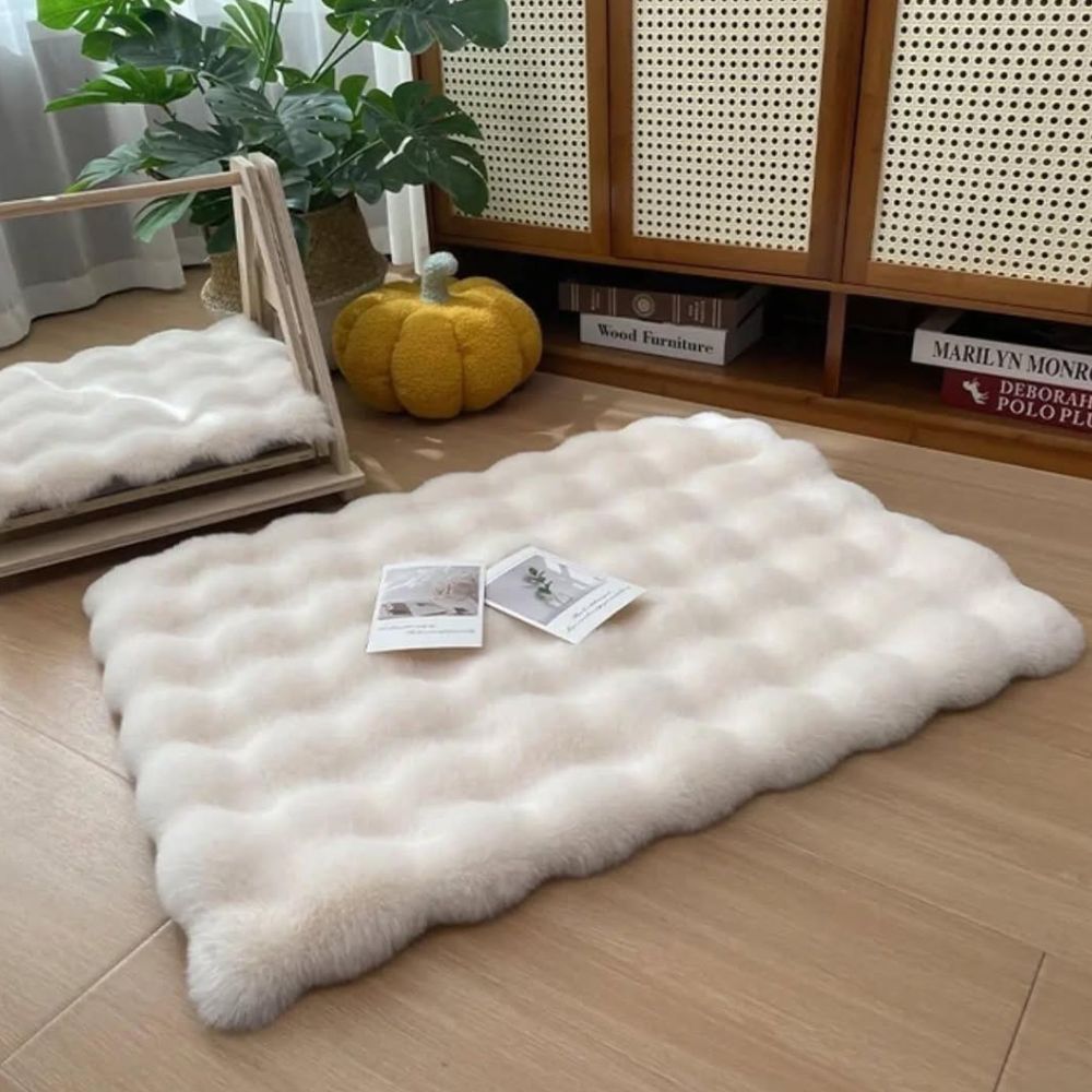 Lisslune | Luxury Synthetic Fur Pet Mat