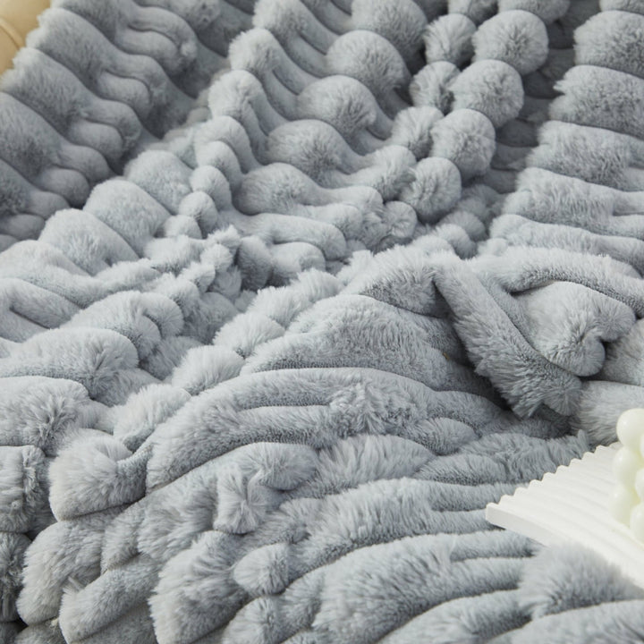 Lisslune | Plush Soft Synthetic Rabbit Blanket