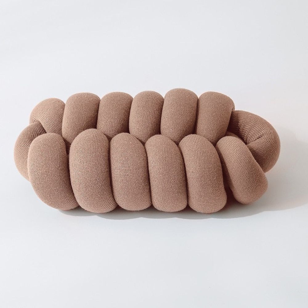 Lisslune | Splendid Ellipse Knotted Plush Cushion