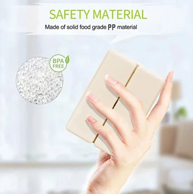 Lisslune | 7 Compartments Portable Medication Organizer