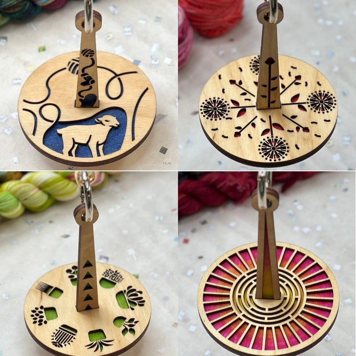 Lisslune | Wooden wrist yarn holder
