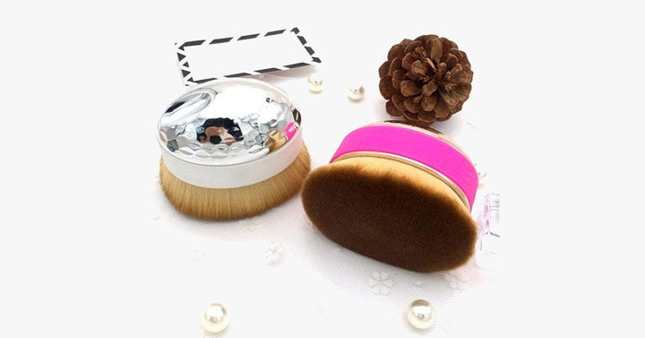 Lisslune | Easy-to-use Palm Oval Brush for perfect blending of makeup