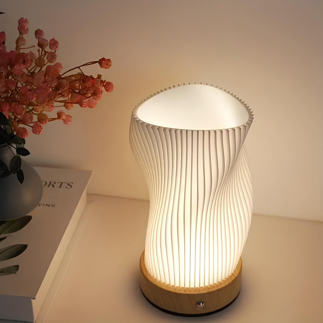Lisslune | Chicwave dimmable USB lamp