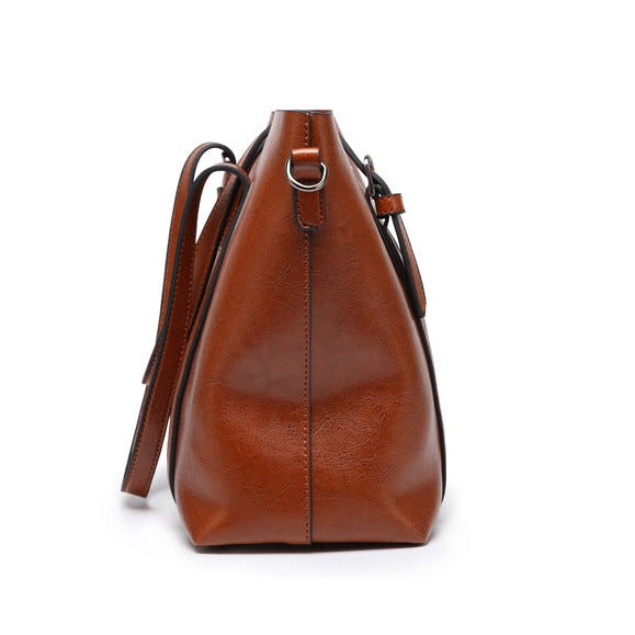Lisslune | Stylish leather handbag with handcrafted details