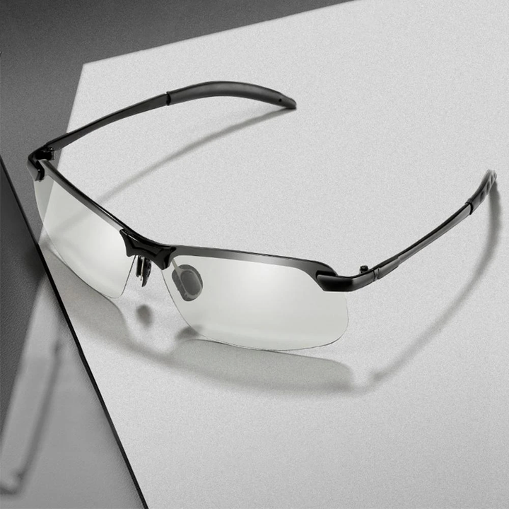 Lisslune | Photochromatic sunglasses with anti-glare polarized lenses