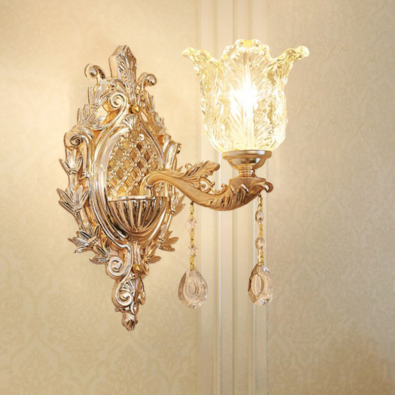Skørter | Single Ruffle Glass Wall Lamp Traditional Gold Floral Shade Bedroom Wall Mounted Lamp