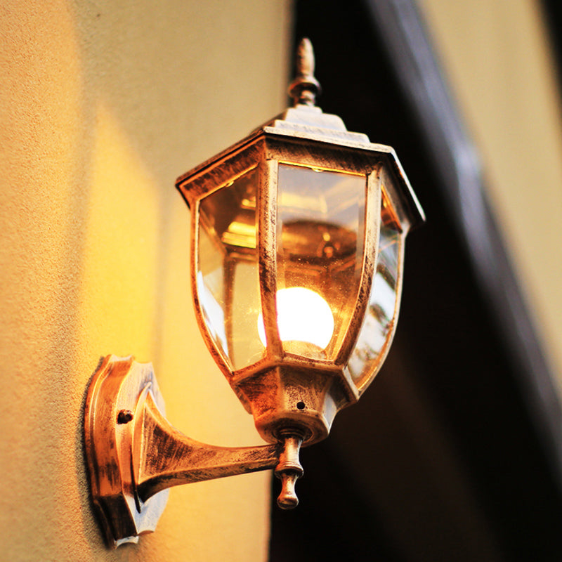Lisslune | One-Pear-Wall-Light with Lantern Shade made of Clear Glass Industrial Outdoor Wall Light Lighting System