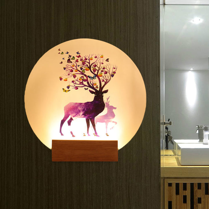 Skørter | Acrylic circular moose pattern wall light fitting Chinese style LED wooden wall lamp for bedroom