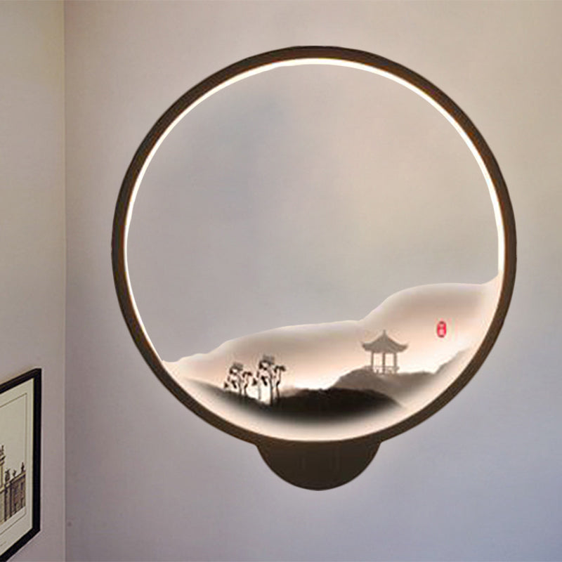 Skørter | LED Corridor Wall Mural Lamp Chinese Style Black/White Mountain Pattern Wall Lighting Idea with Round Metal Cover