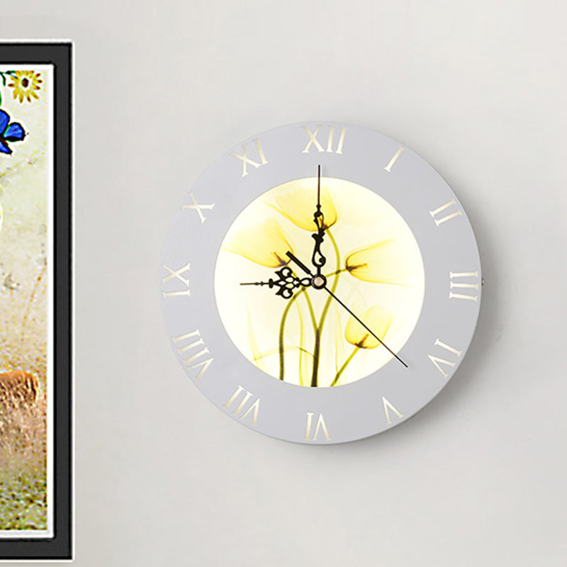 Skørter | Orange/Yellow Round Clock Wall Lighting Nordic Style LED Plastic Wall Mount Lighting for Living Room