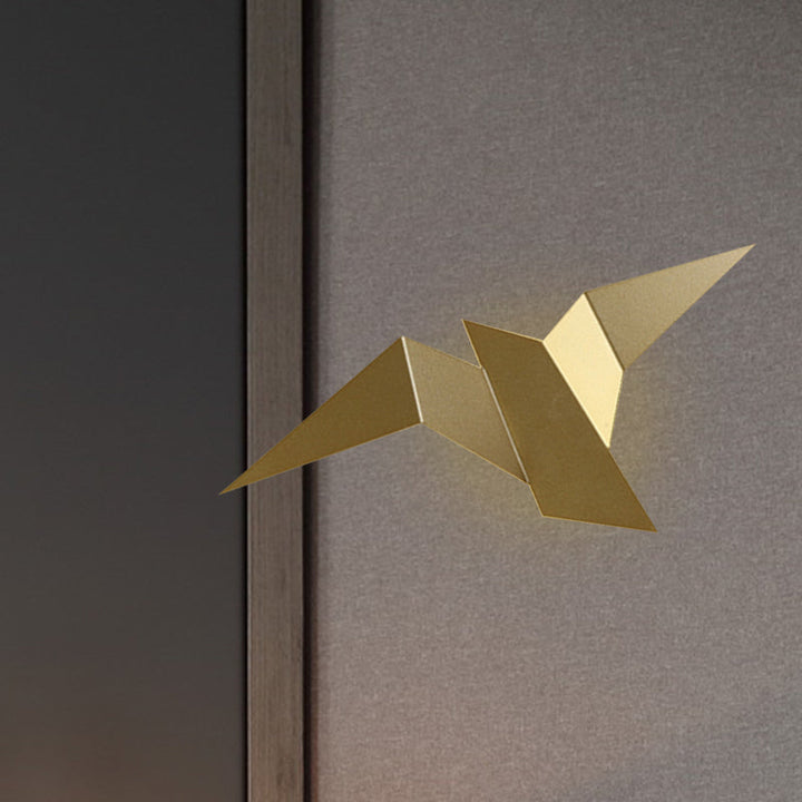 Lisslune | Metallic Bird-like Wall Light Modernist White/Black/Gold Finish LED Wall Lamp Fixture in White/Warm/Natural Light