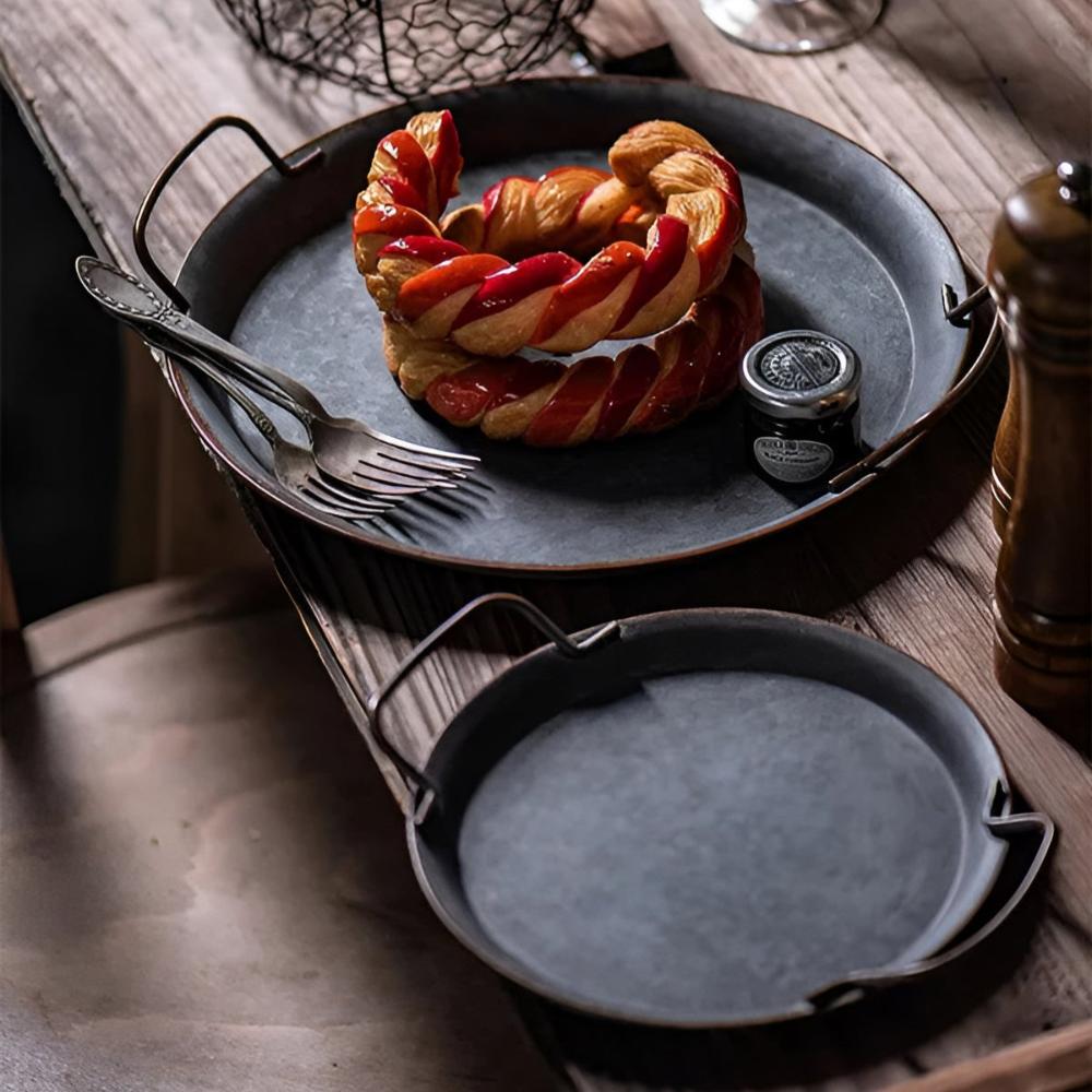 Lisslune | Retro Round Metal Dinner Serving Trays