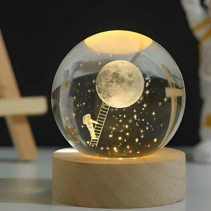 Lisslune | Glowing Moon Crystal Ball