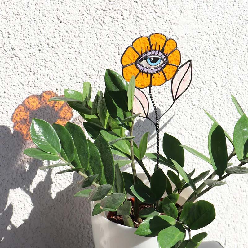 Lisslune | Early Halloween💀Skull Stained Glass Plant