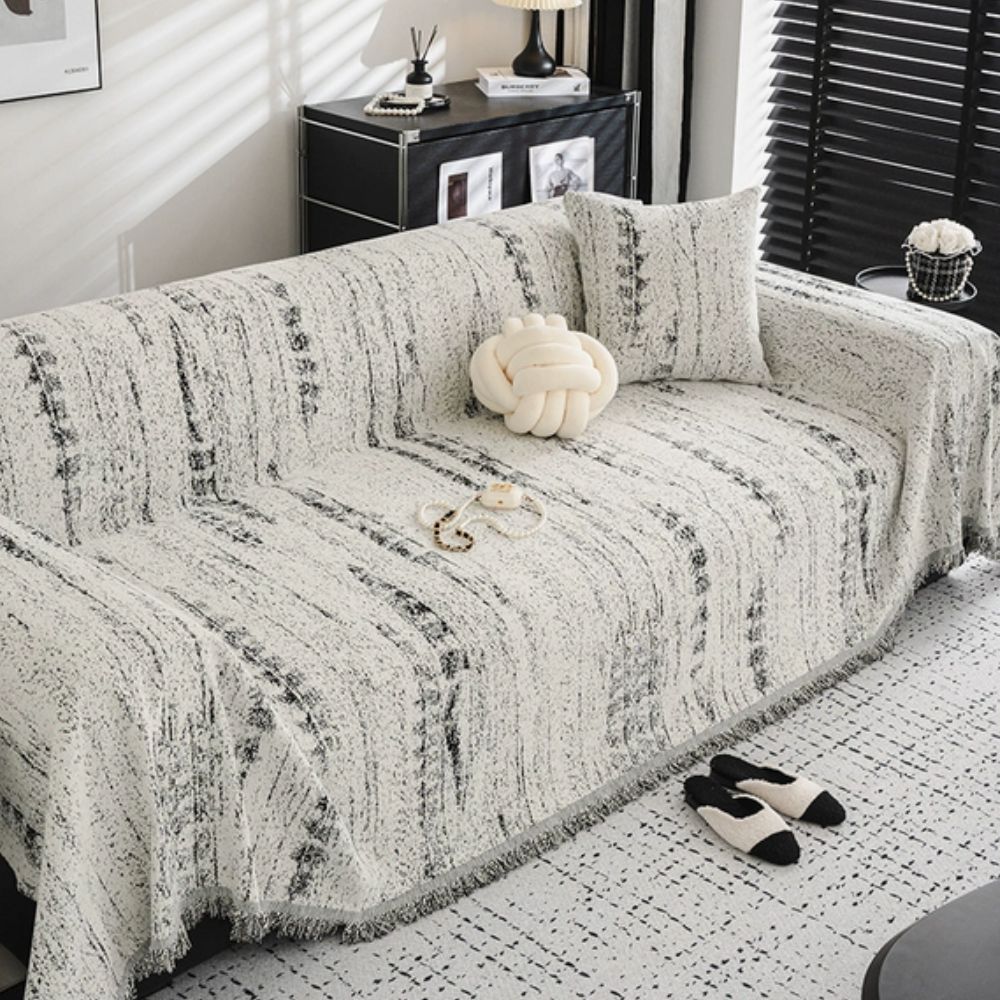 Lisslune | Almond Crest Sofa Cover