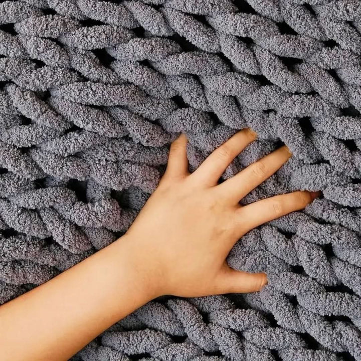 Lisslune | CozyCloud - Luxurious Snuggle Blanket