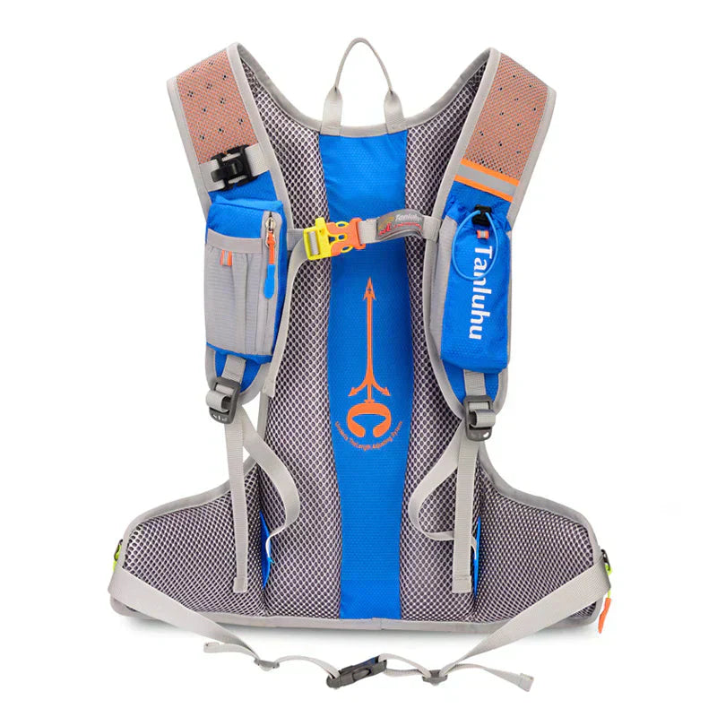 Lisslune | HydroTrail Backpack with Built-in Water Bladder – Lightweight & Waterproof