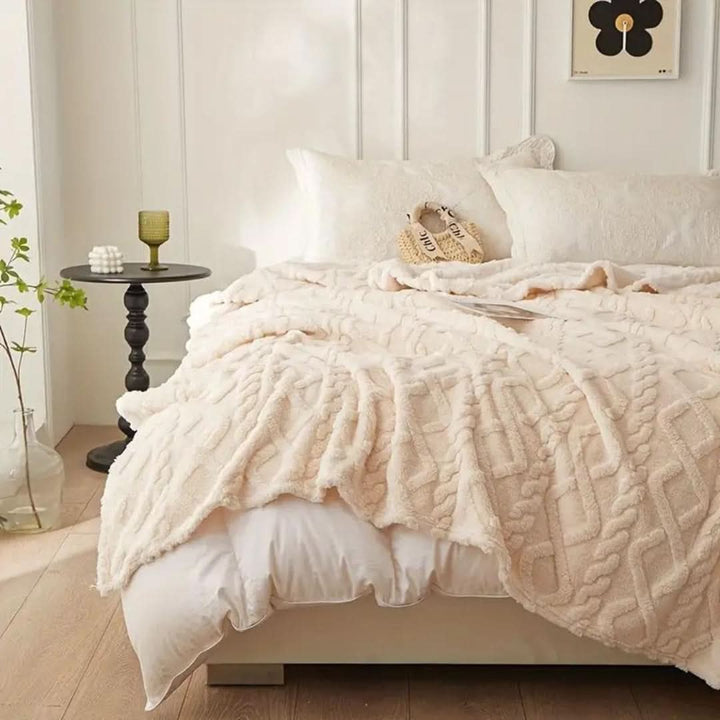 Lisslune | DOLA - Cloud Soft Blanket