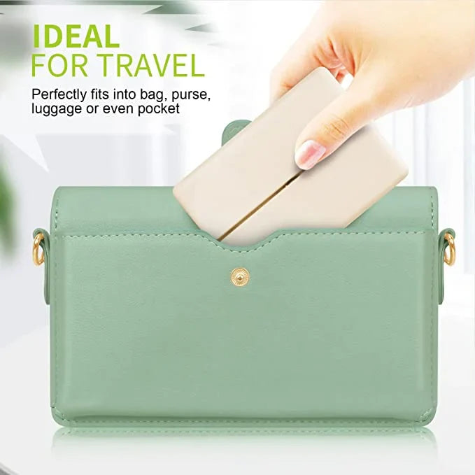 Lisslune | 7 Compartments Portable Medication Organizer