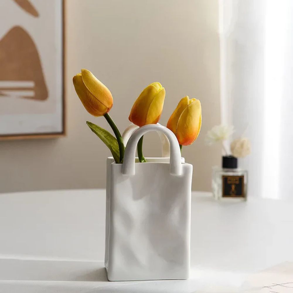 Lisslune | Tote-Style Ceramic Vase