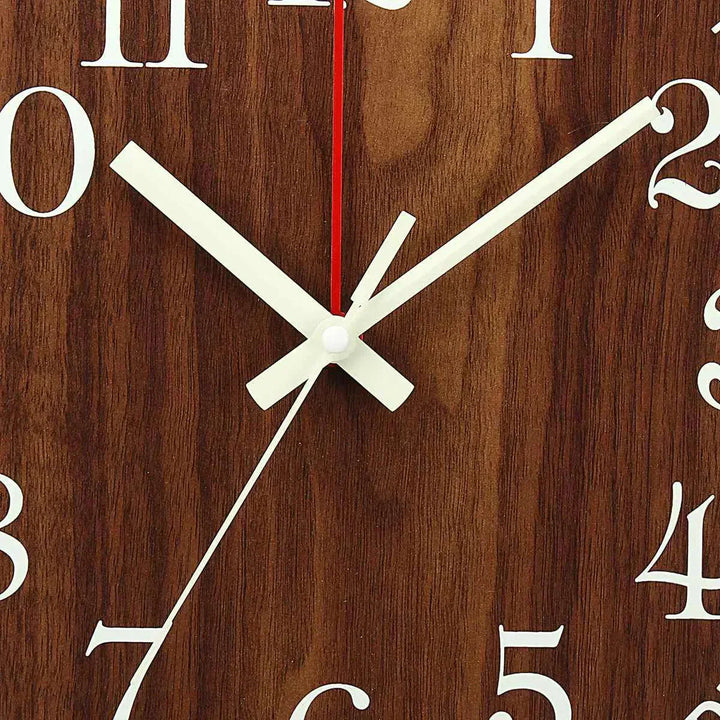 Lisslune | Glowtic Illuminating Wall Clock | Wood Design | Silent | Night Light | Nordic Style | Gift Idea