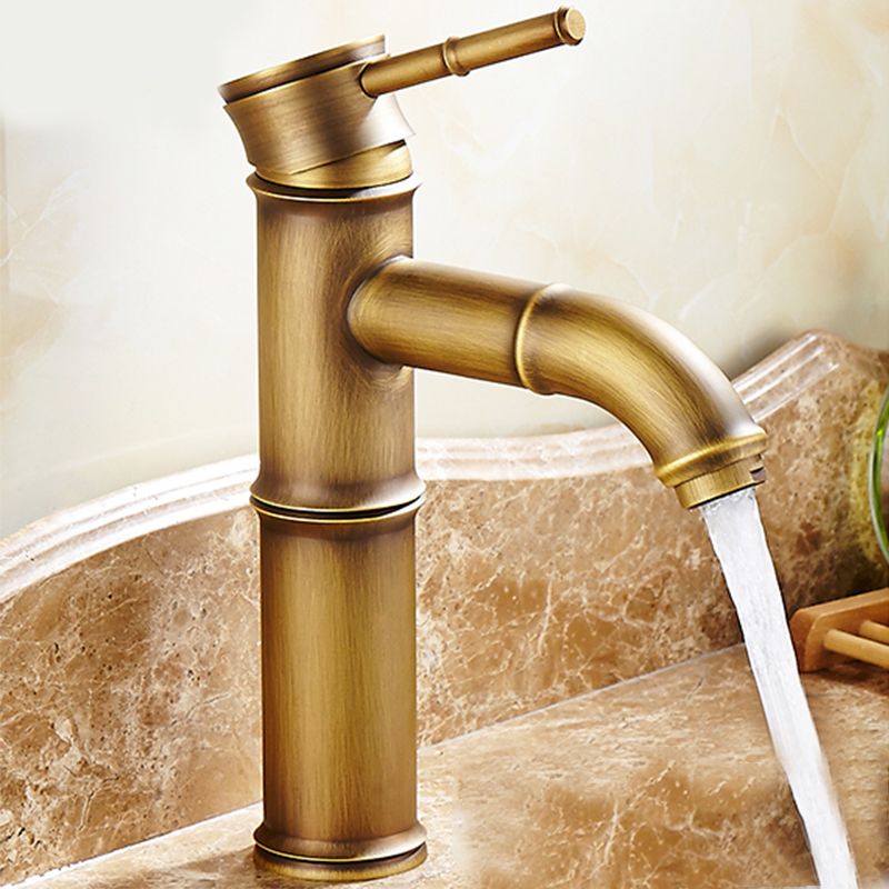 Lisslune | Country House Style Single Hole Sink Faucet with a Lever Handle