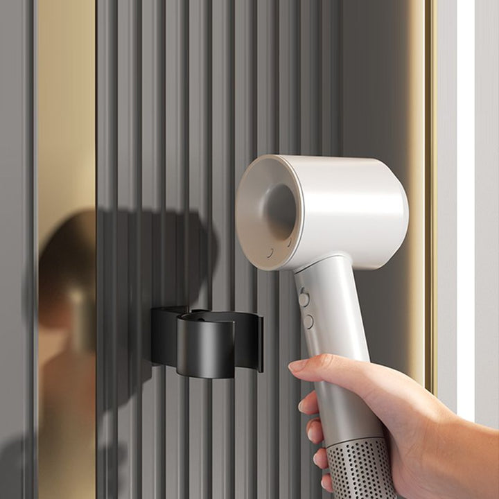 Lisslune | Contemporary stainless steel bathroom accessories as a single piece or in a set in black and gold