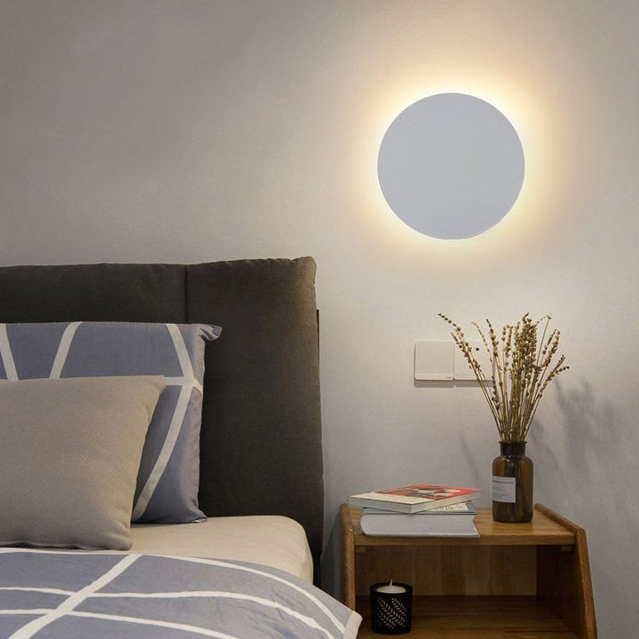 Lisslune | HorizonSphere | Modern Round Wall Light