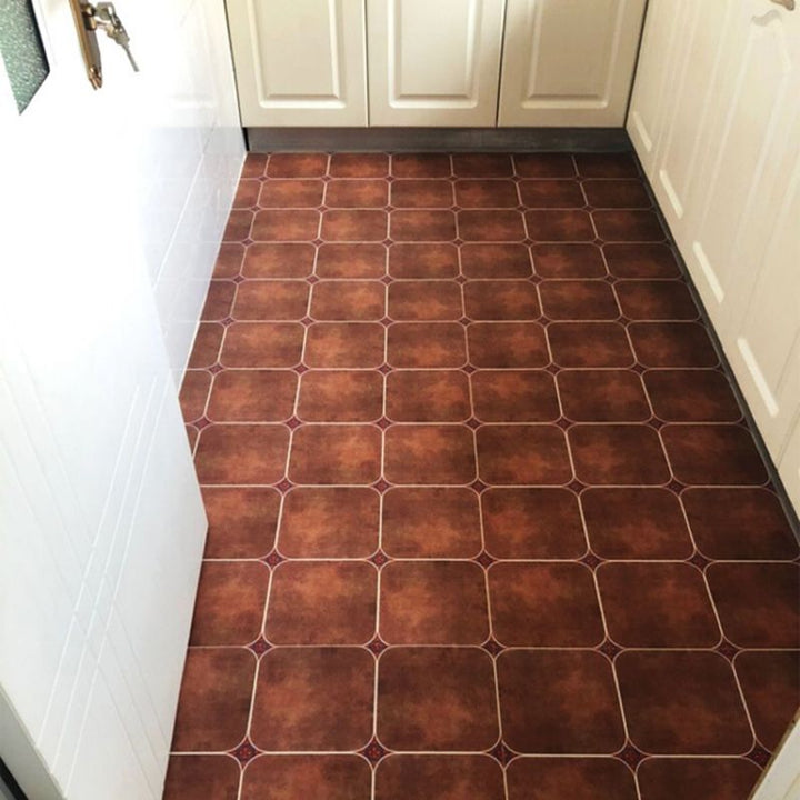 Lisslune | Peel and Stick PVC Floor Covering Matte Vinyl Flooring with Square Edge