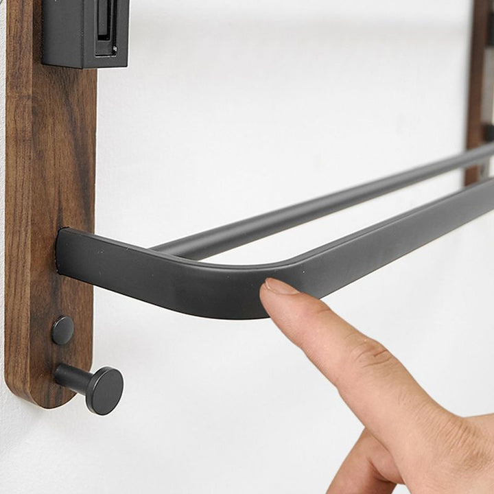 Lisslune | Traditional Bathroom Accessories As Single Pieces Or As A Set in Black