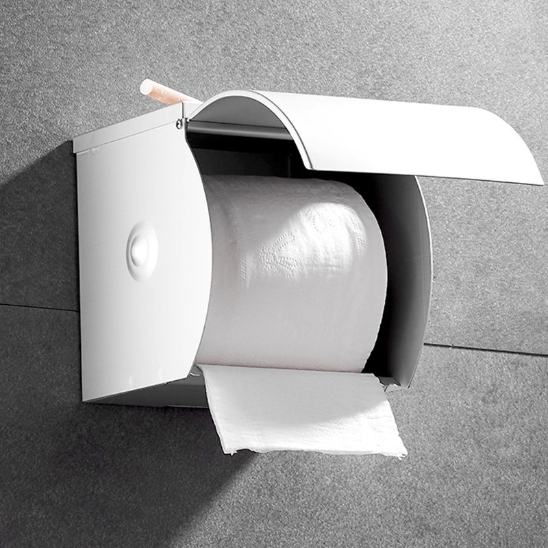Lisslune | Contemporary Bathroom Accessory Hardware Set made of Metal with Soap Dish
