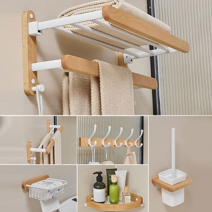 Lisslune | Modern natural bathroom accessories as a single piece or in a set made of solid wood