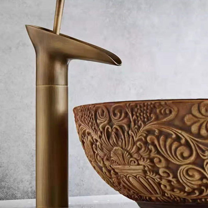 Lisslune | Round Single-Handle Water Tap Country Style Faucet