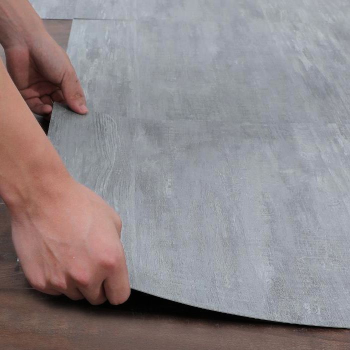 Lisslune | Fireproof Vinyl Flooring Self-adhesive Peel-and-stick Waterproof Vinyl Flooring