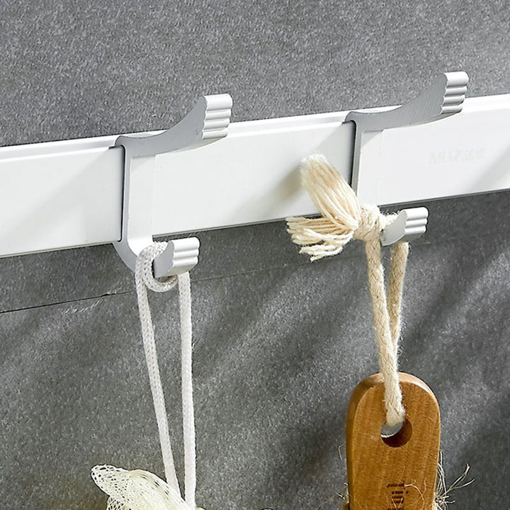 Lisslune | Contemporary Bathroom Accessory Hardware Set made of Metal with Soap Dish