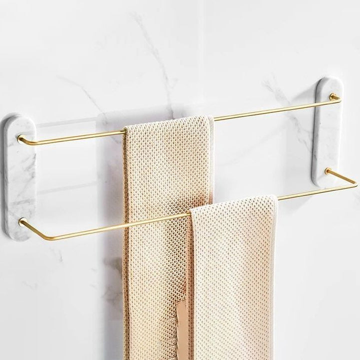 Lisslune | Modern bathroom accessories as a single piece or as a set in marble and metal