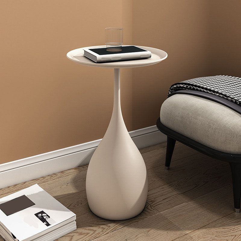 Lisslune | Beef Metal Table with Base Medieval Side Table in Modern Style