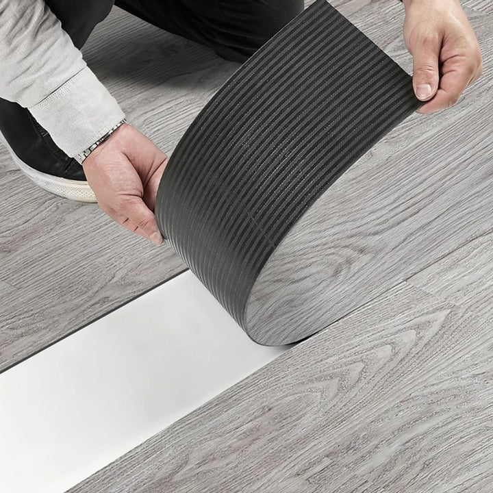 Lisslune | Waterproof PVC Flooring Peel and Stick Fire Resistant Rectangular PVC Flooring