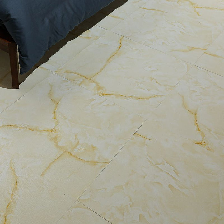 Lisslune | Scratch-resistant Vinyl Floors Self-adhesive Peel and Stick Waterproof Vinyl Flooring