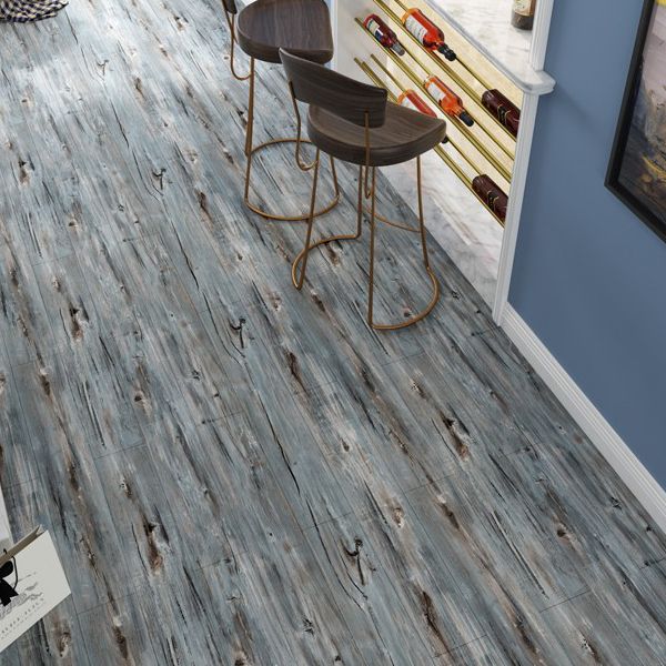Lisslune | Classic Vinyl Floor Planks Wood Look Self-Adhesive Vinyl Plank Flooring