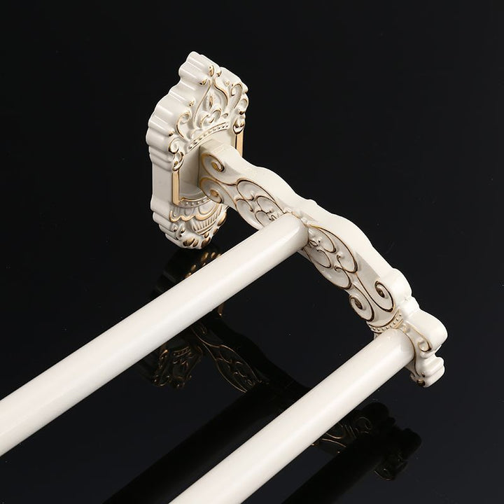 Lisslune | Traditional Metal Bathroom Accessories Hardware Set with Paper Holder