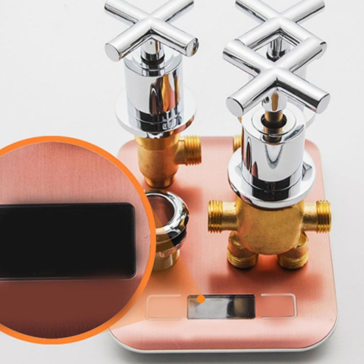 Lisslune | Contemporary Bathroom Faucet Deck Mount Copper Low Arc Swivel Roman Bathtub Faucet Set
