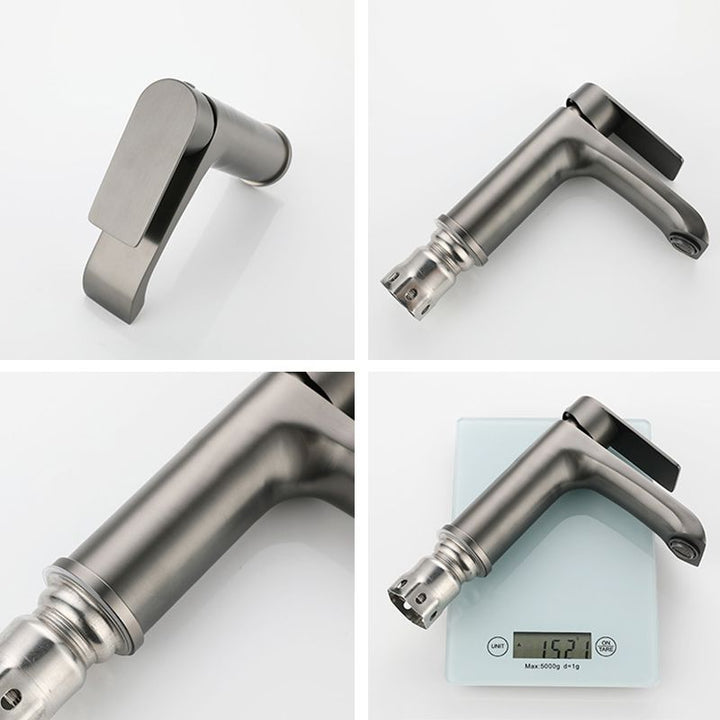 Lisslune | Single handle faucets Glam Style sink faucets for the bathroom