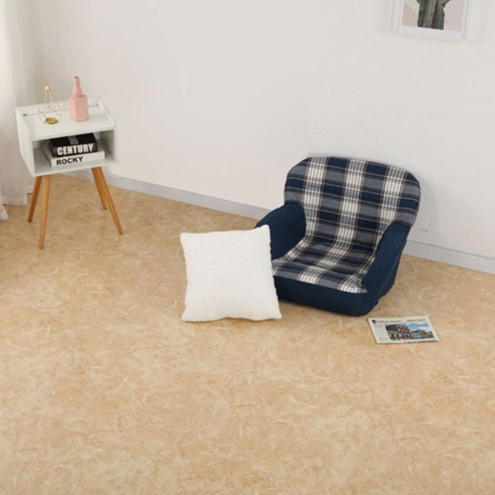 Lisslune | Peel and Stick PVC floor Low gloss PVC floor with stone look