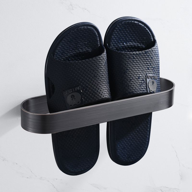 Lisslune | 2-piece modern bathroom hardware set in gold/black, towel holder