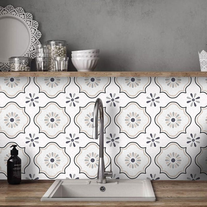 Lisslune | Square Indoor Vinyl Flooring Self-adhesive Flower Pattern Waterproof Vinyl Flooring